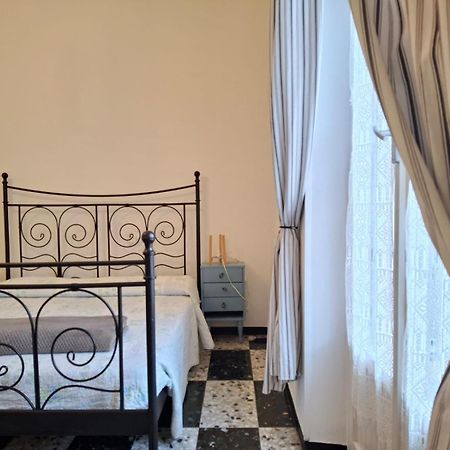 Spazioso Appartamento Vista Mare, Леванто Экстерьер фото